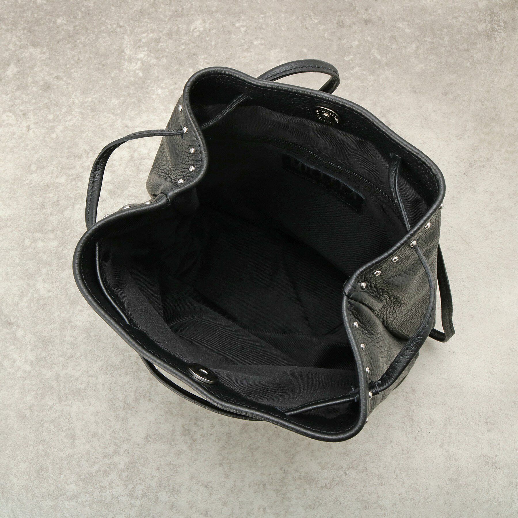 GALLEST「【MILLELA FIRENZE】スタッズ付き巾着レザーバッグ」|ハンドバッグ|
