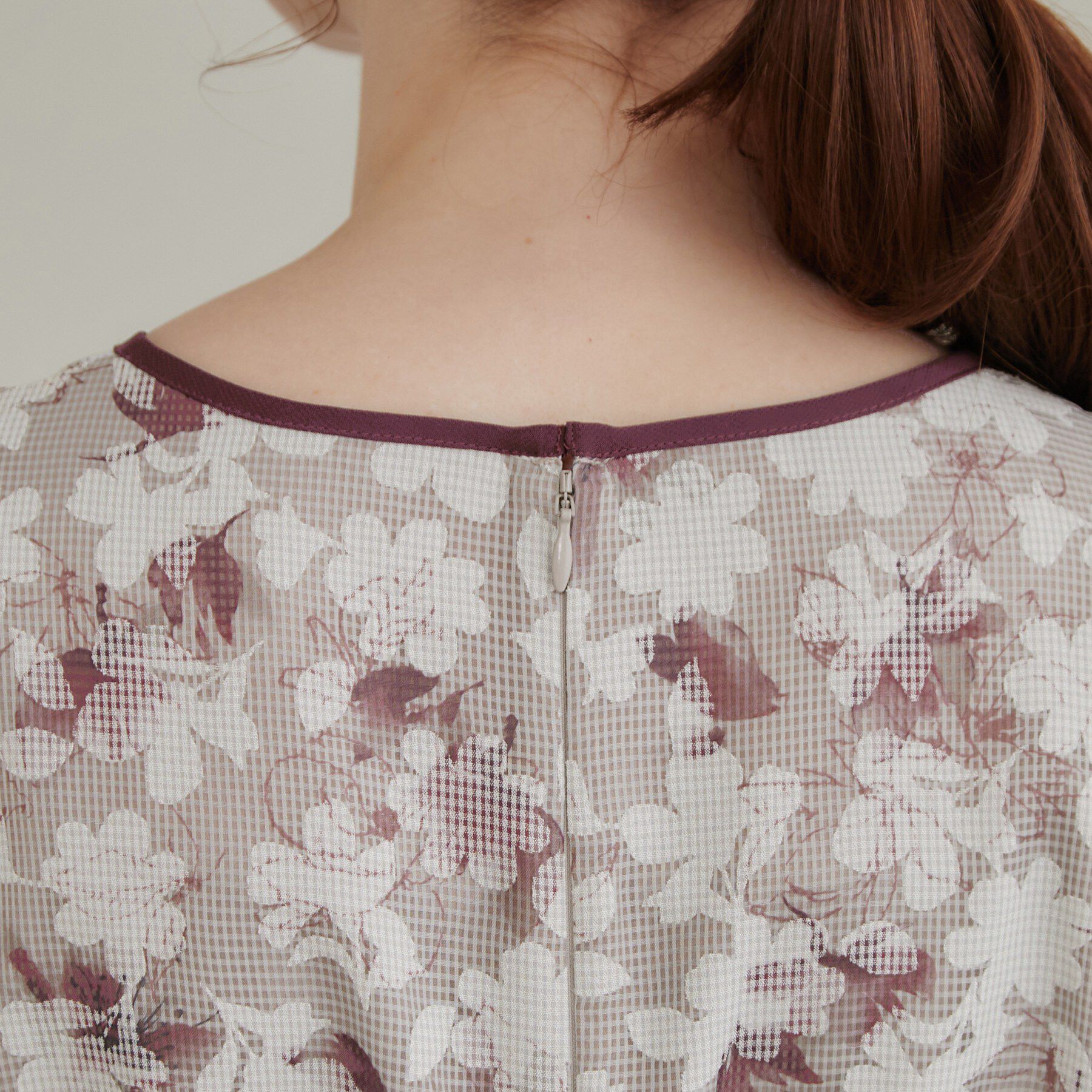 Couture broach「【一枚で華やかに着映える】オパールチェック花柄ワンピース【洗濯機可】」|ワンピース|