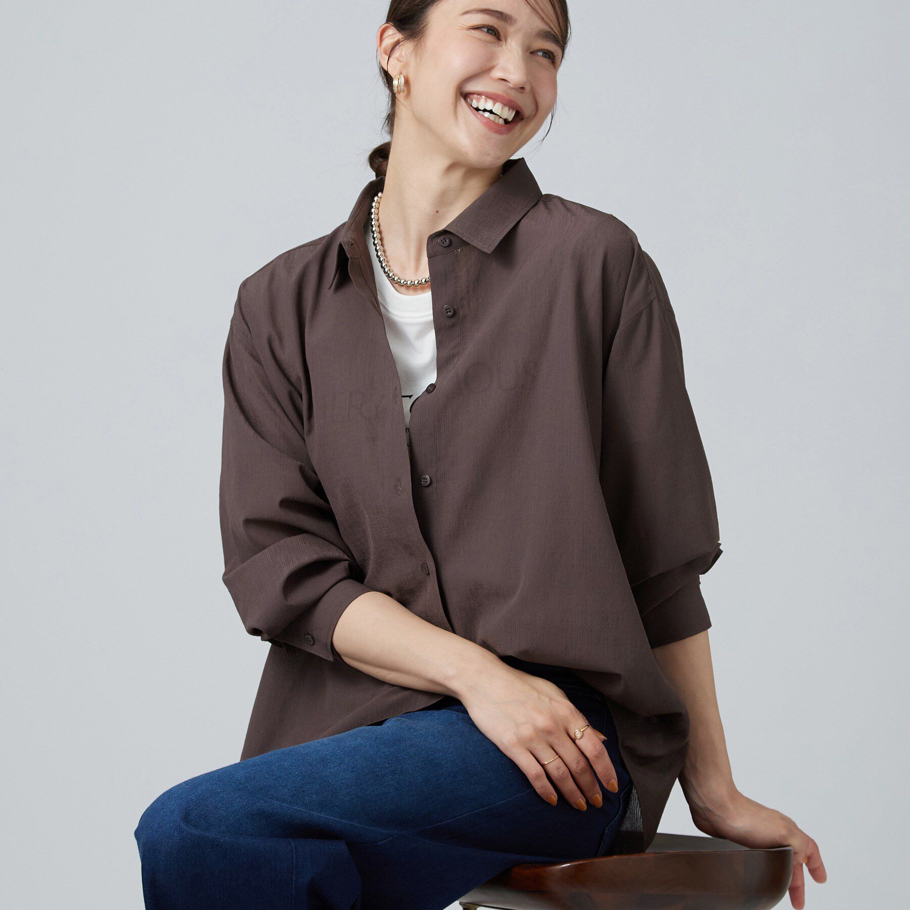 SHOO･LA･RUE「【通気性〇/S-LL/洗濯機可】レギュラーカラーシャツ」|シャツ・ブラウス|ブラウン(044)