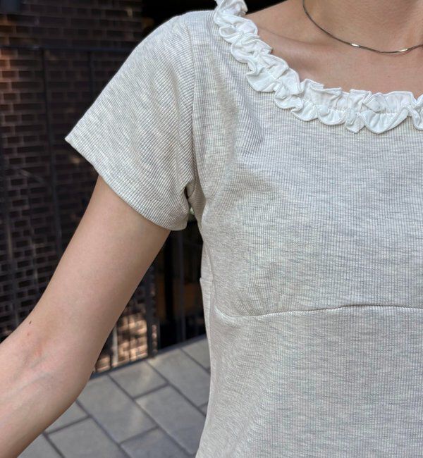  「フリルネックリブＴ」|Tシャツ・カットソー|