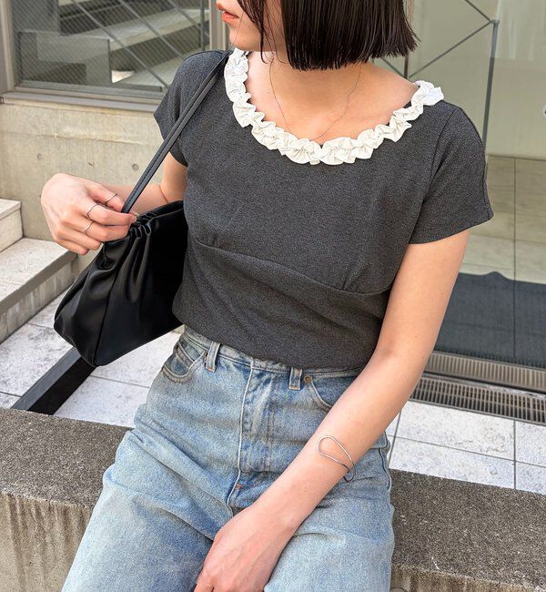  「フリルネックリブＴ」|Tシャツ・カットソー|