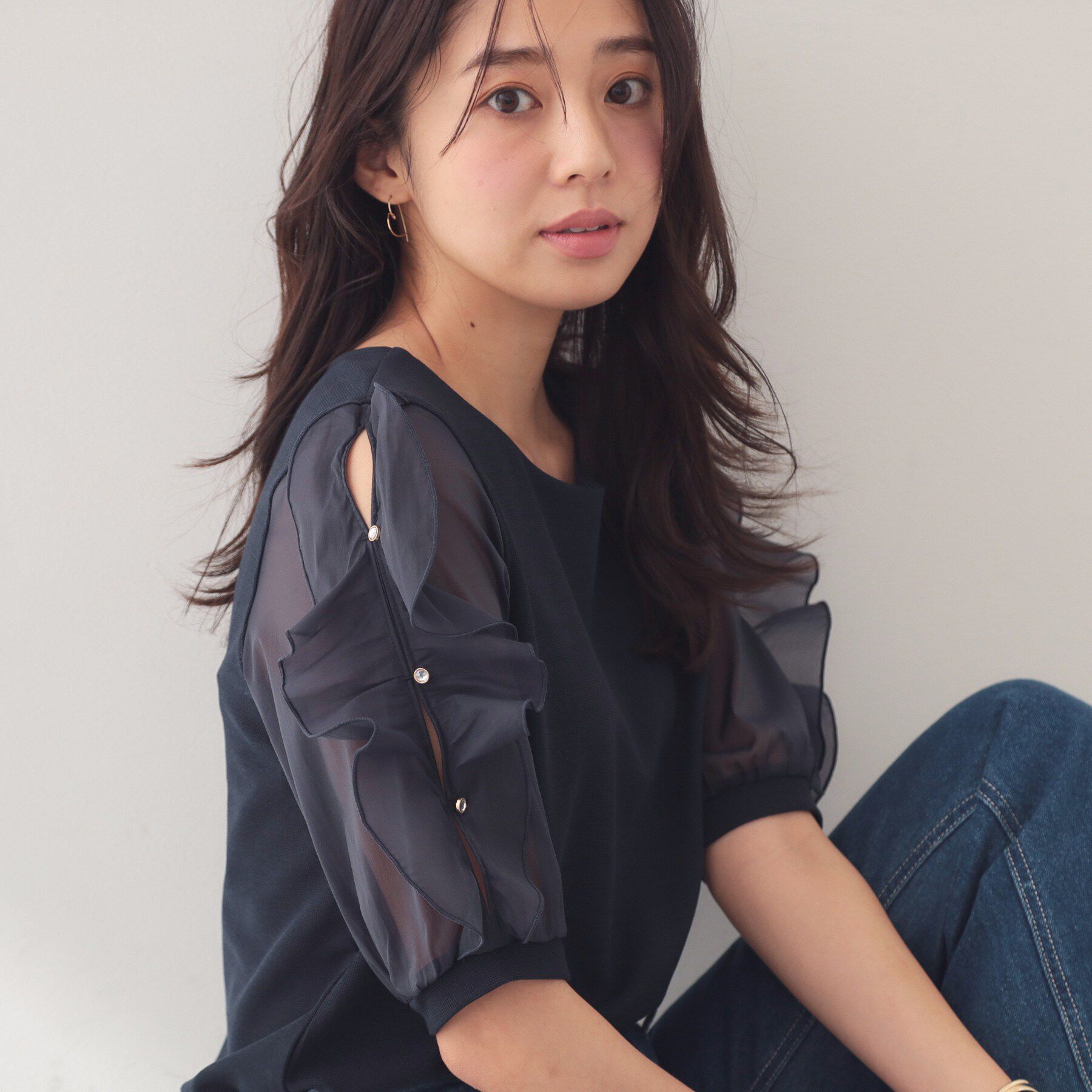index「【接触冷感／UVケア】オーガンフリルスリットトップス《洗濯機OK》」|Tシャツ・カットソー|ネイビー(094)