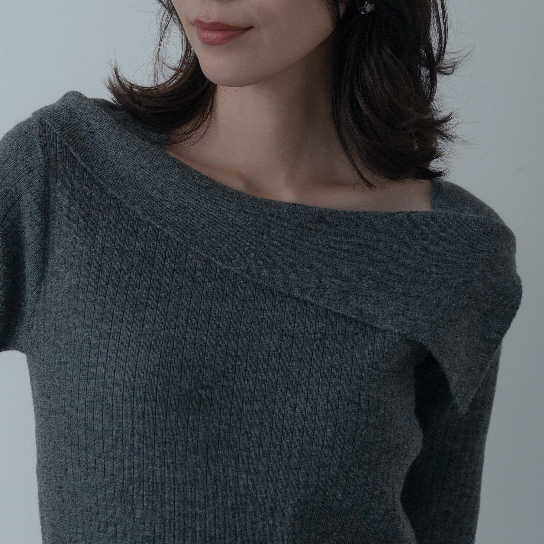 GALLEST「【再入荷】アシメオフショルニット」|ニット・セーター|