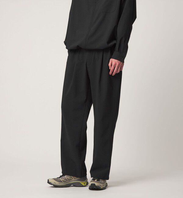 UNITED ARROWS「DotAir ドットエア サッカー ヘムコード 2プリーツ パンツ　吸水速乾」|その他|BLACK