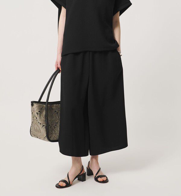 UNITED ARROWS「COMFY クロップド ワイドパンツ ‐防汚 UVカット ウォッシャブル‐」|チノ|