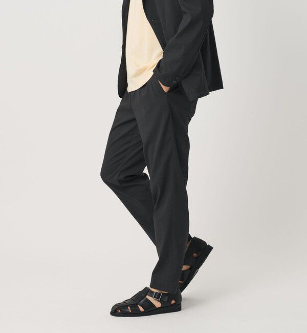BEAUTY&YOUTH UNITED ARROWS「MIXTURE ナイロン 1プリーツ テーパード パンツ NO.5 ヨコストレッチ 撥水機能 ウォッシャブル セットアッ」|チノ|BLACK