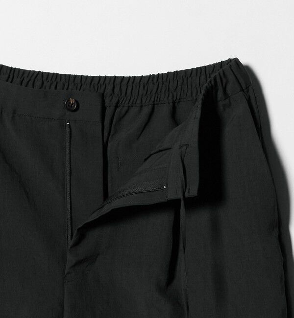 UNITED ARROWS「＜District＞ポリエステルタッサー 1プリーツ ワイド イージーパンツ」|チノ|