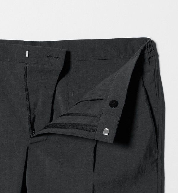 UNITED ARROWS「タフタ サイドシャーリング 1プリーツ パンツ UA COZY ウォッシャブル ヨコストレッチ」|スラックス|