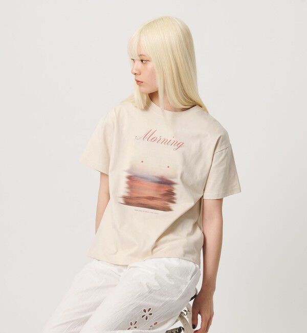 BEAUTY&YOUTH UNITED ARROWS「【別注】＜She is-.＞プリント Tシャツ」|Tシャツ・カットソー|