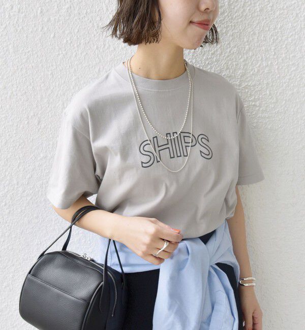 SHIPS for women「【累計販売数9万枚突破!!】【WEB限定】 SHIPS ラウンド プリント ロゴ TEE」|Tシャツ・カットソー|シルバーグレー