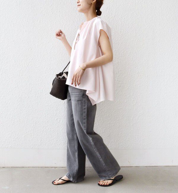 SHIPS for women「〈UVカット/吸水速乾/接触冷感/防シワ〉ハンカチーフ ヘムライン バック フレア ブラウス」|シャツ・ブラウス|