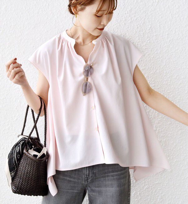 SHIPS for women「〈UVカット/吸水速乾/接触冷感/防シワ〉ハンカチーフ ヘムライン バック フレア ブラウス」|シャツ・ブラウス|