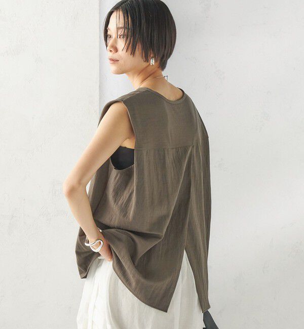 SHIPS for women「【実力派ベーシック】〈手洗い可能〉レーヨン ナイロン 深 ベンツ ノースリーブ プルオーバー」|Tシャツ・カットソー|