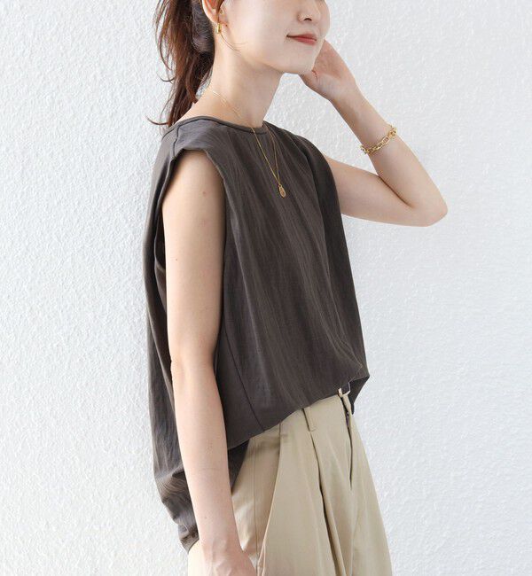 SHIPS for women「【実力派ベーシック】〈手洗い可能〉レーヨン ナイロン 深 ベンツ ノースリーブ プルオーバー」|Tシャツ・カットソー|