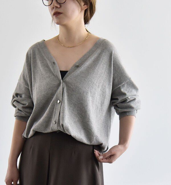 quaranciel「《予約》quaranciel:〈手洗い可能〉カシミヤ ミックス Vネック ドロスト カーディガン」|カーディガン|
