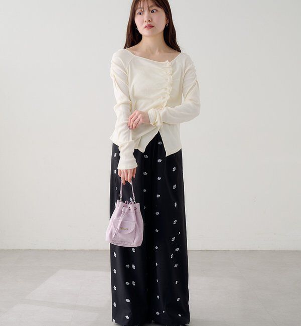  「【WEB限定追加/2サイズ展開】フラワーステッチワイドパンツ」|チノ|