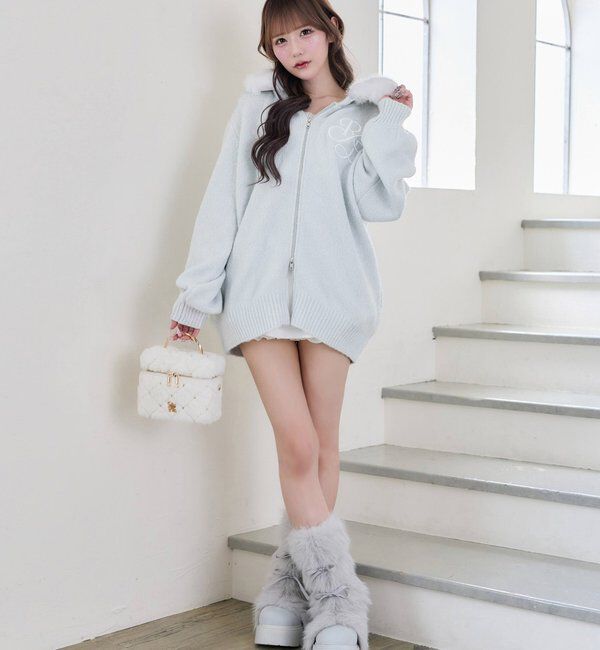  「【Premium order】リボン付きフェイクファー厚底ブーツ」|その他|