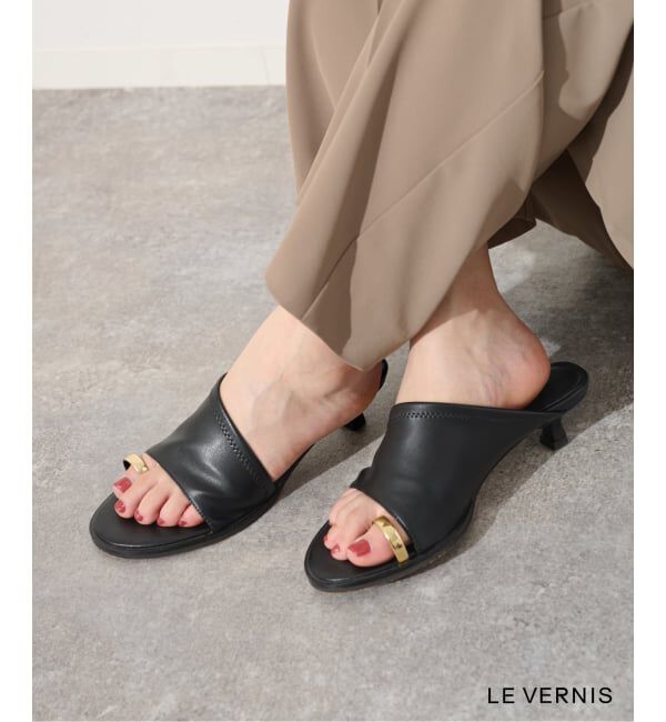 SLOBE IENA「LE VERNIS/ル・ベルニ Toe ring sandals」|サンダル|
