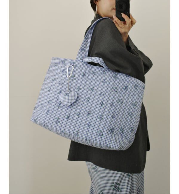 SLOBE IENA「《WEB限定/追加3》Margaux Dereume &times; SLOBE キルティングトートバッグ」|トートバッグ|