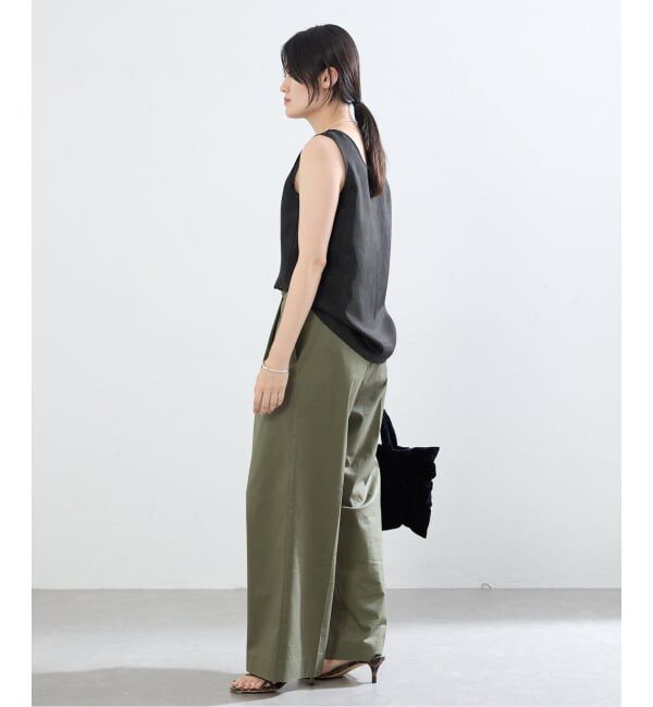 IENA「《接触冷感/セットアップ対応》シルキータフタノースリーブブラウス」|シャツ・ブラウス|