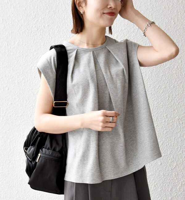 SHIPS any「SHIPS any:〈接触冷感/汗染み防止加工/洗濯機可能〉タック フレア ノースリーブ TEE」|Tシャツ・カットソー|