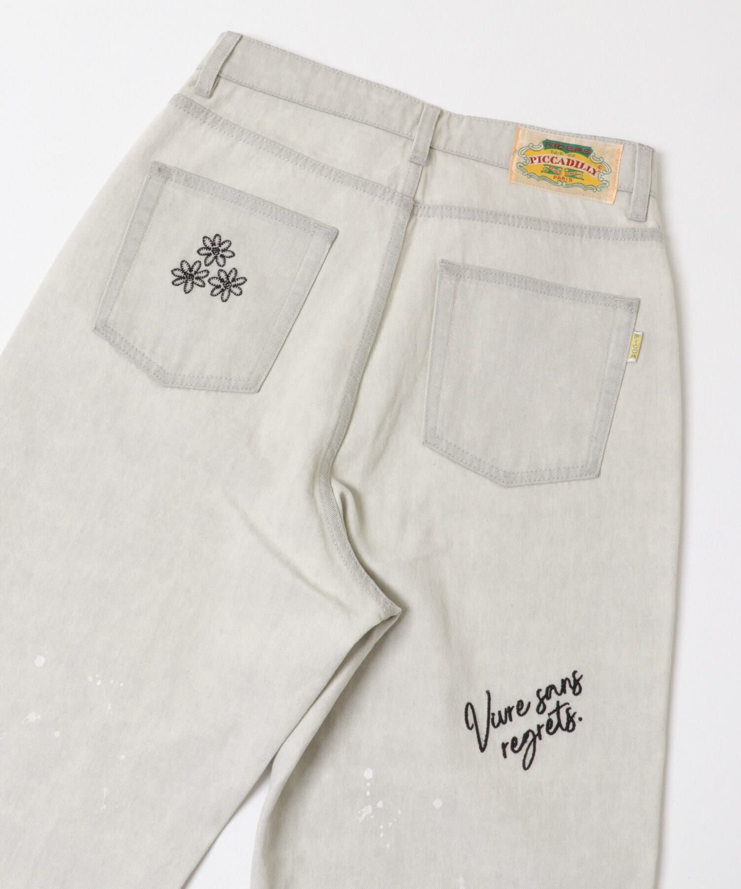 URBAN RESEARCH「『別注』PICCADILLY&times;URBAN RESEARCH　刺繍デニムパンツ」|デニム|