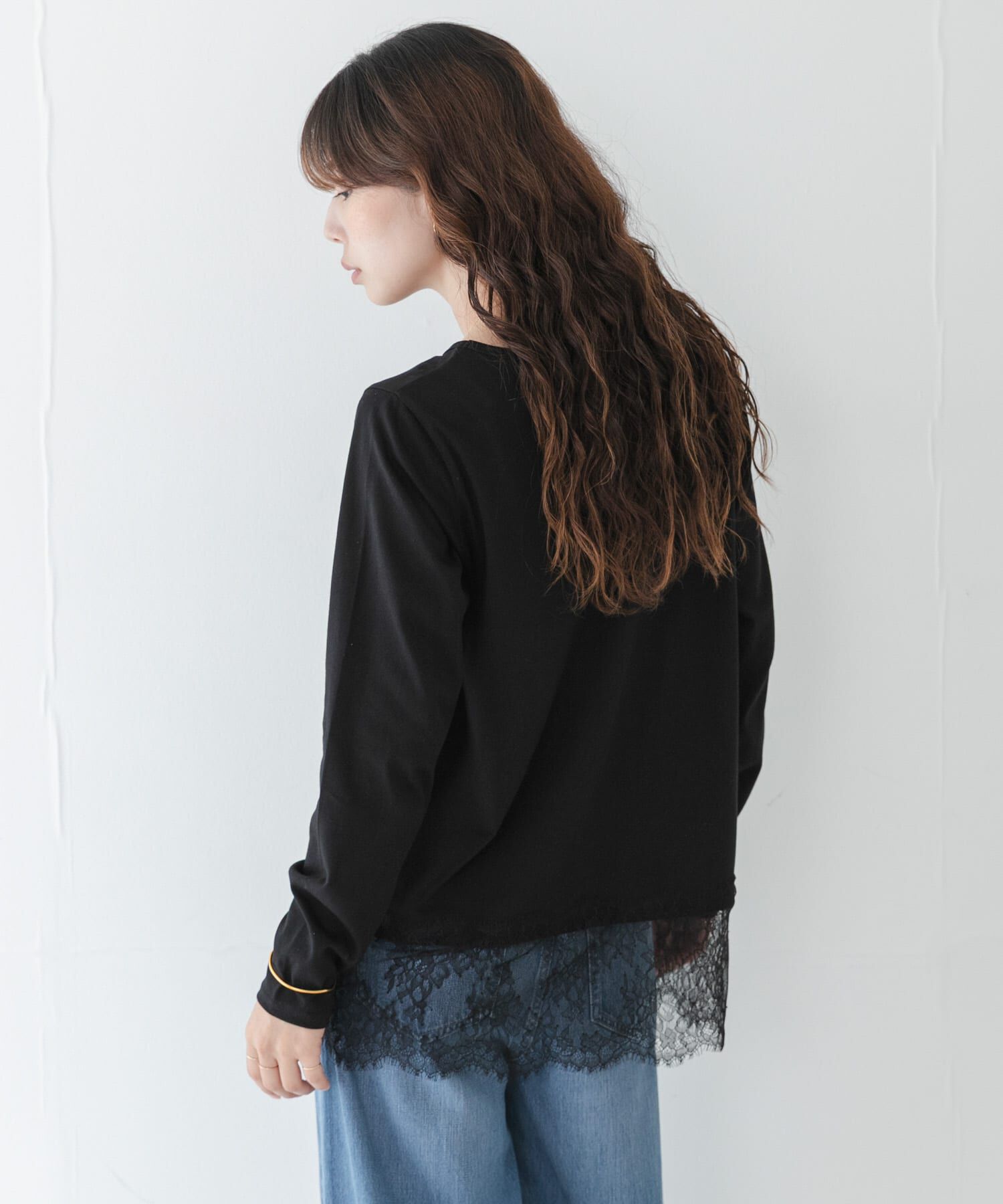 Sonny Label 「『WEB限定』ルーズフィットレースヘムロングTシャツ」|Tシャツ・カットソー|