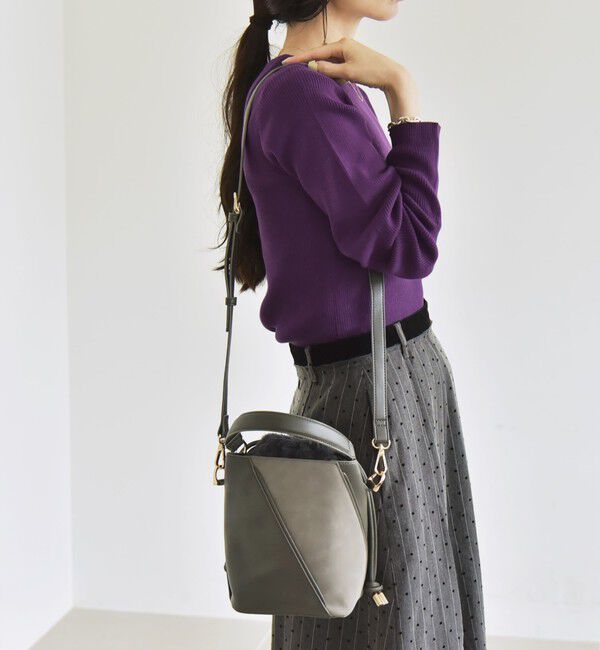 quaranciel「《一部追加予約》quaranciel: 2way コンビ バケツ ショルダーバッグ &times; フェイクファー 巾着」|ショルダー・メッセンジャー|