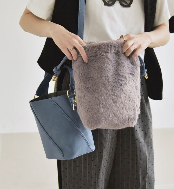 quaranciel「《一部追加予約》quaranciel: 2way コンビ バケツ ショルダーバッグ &times; フェイクファー 巾着」|ショルダー・メッセンジャー|