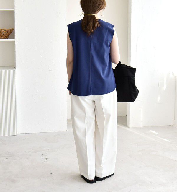 quaranciel「quaranciel:〈接触冷感/汗染み防止加工/洗濯機可能〉クルー ノースリーブ TEE」|Tシャツ・カットソー|