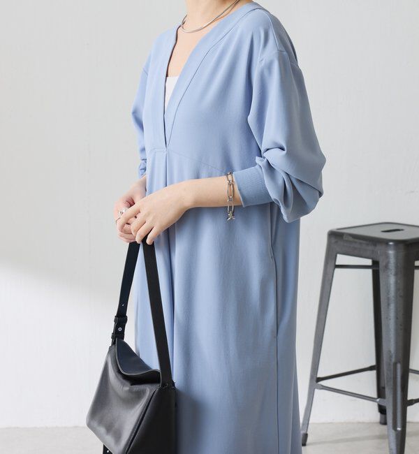  「ジャージVネックワンピース/セレモニー」|ワンピース|
