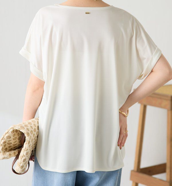  「【伸びるサテン素材/吸湿速乾/インナーにも◎】ストレッチサテンTシャツ」|Tシャツ・カットソー|