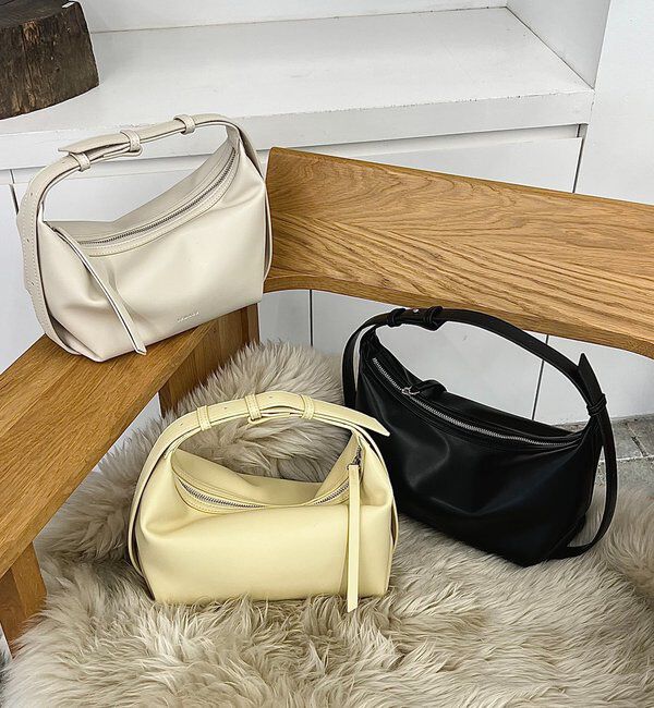  「【人気のため再入荷/軽量/大容量】ロールハンドルバッグ」|トートバッグ|