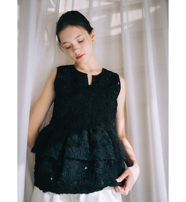 SELFIST「【kariさんコラボ】フラワーモチーフペプラムブラウス」|シャツ・ブラウス|ブラック