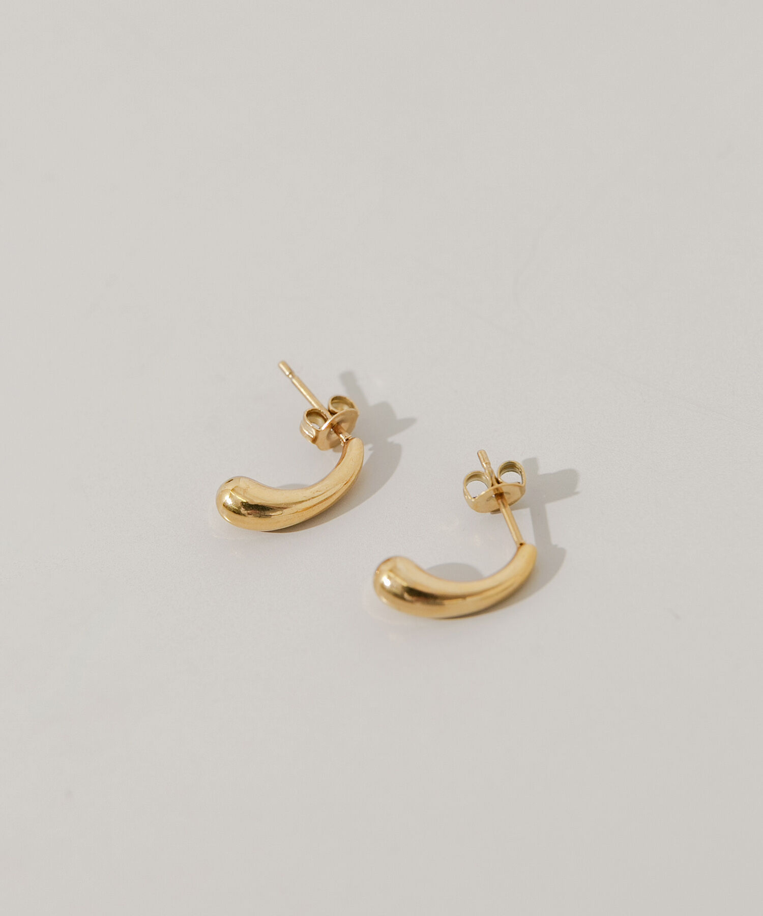 SMELLY「ステンレスドロップピアス」|ピアス|