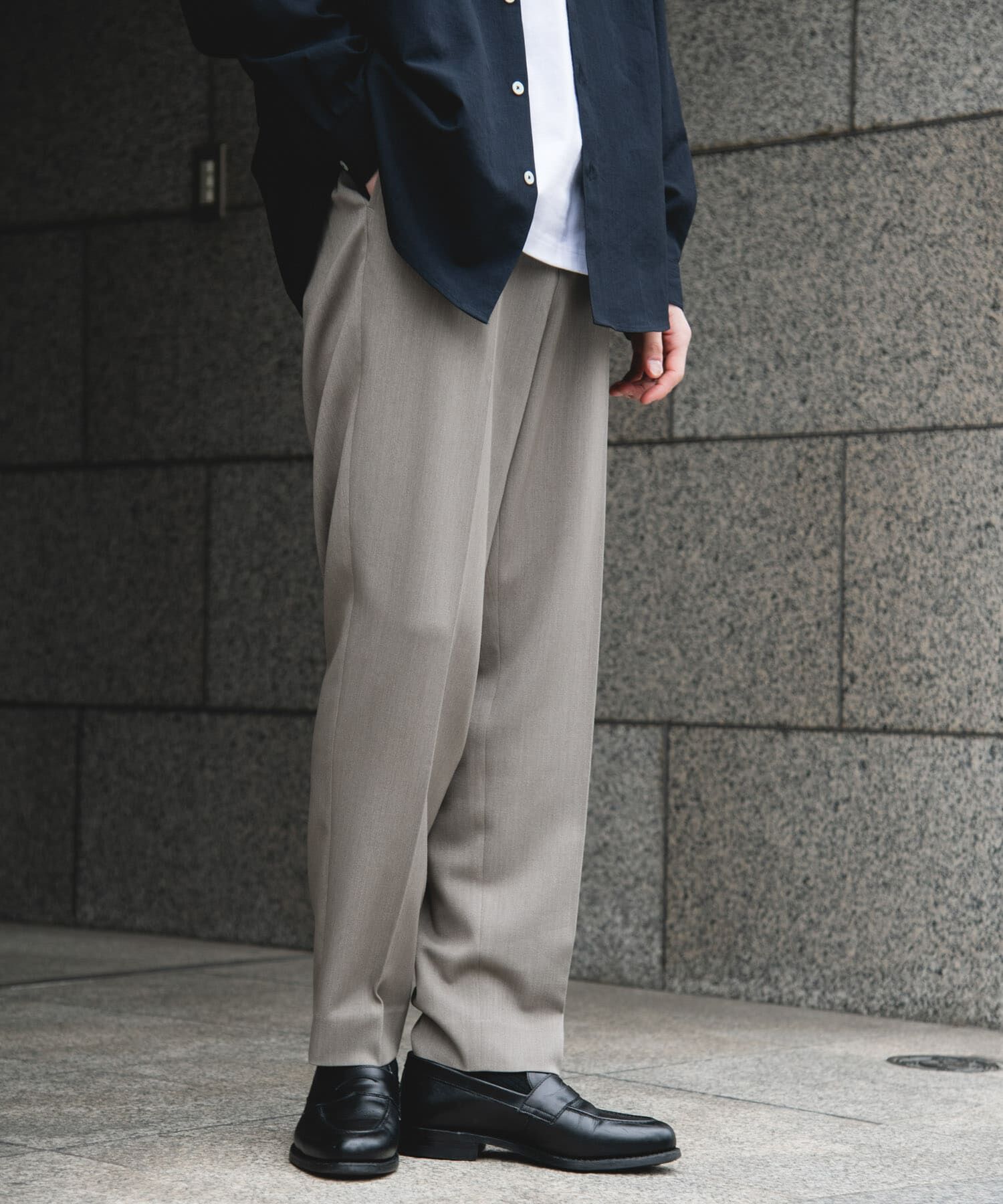 URBAN RESEARCH DOORS「『UR TECH』完声 テーパードトラウザー」|その他|