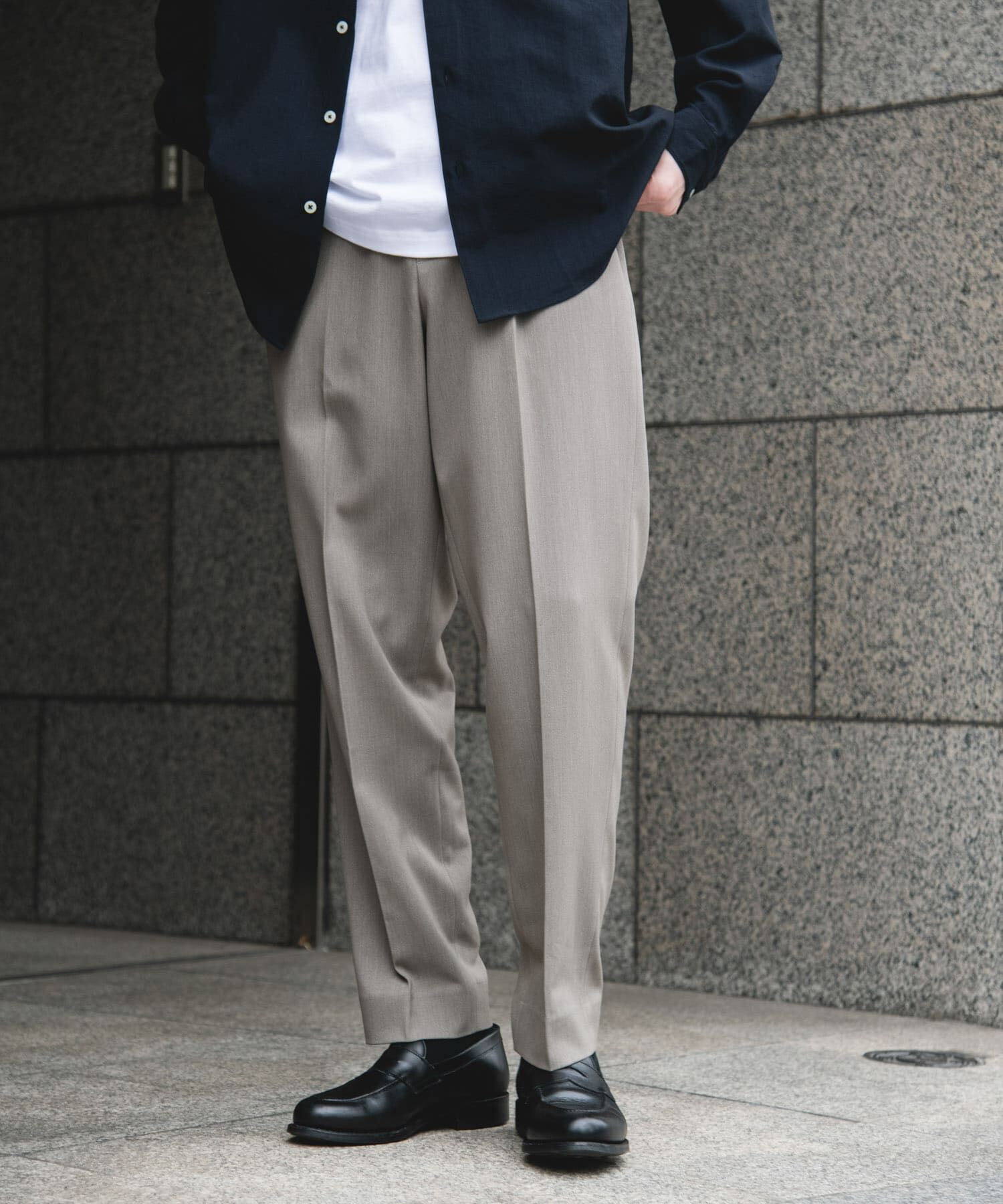 URBAN RESEARCH DOORS「『UR TECH』完声 テーパードトラウザー」|その他|