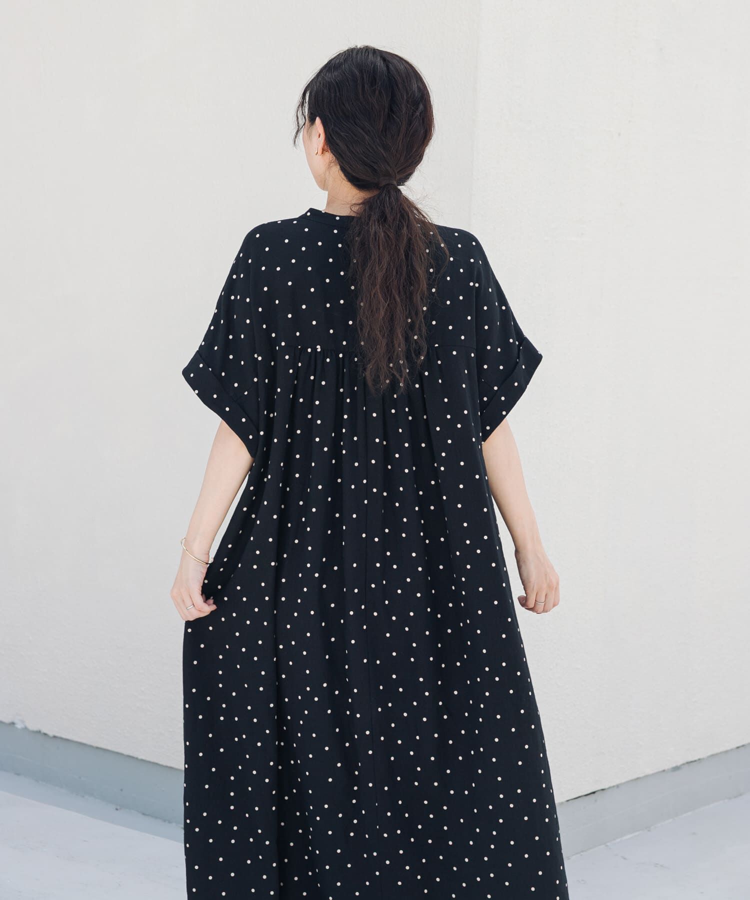 URBAN RESEARCH DOORS「リネンリヨセルドットワンピース」|ワンピース|