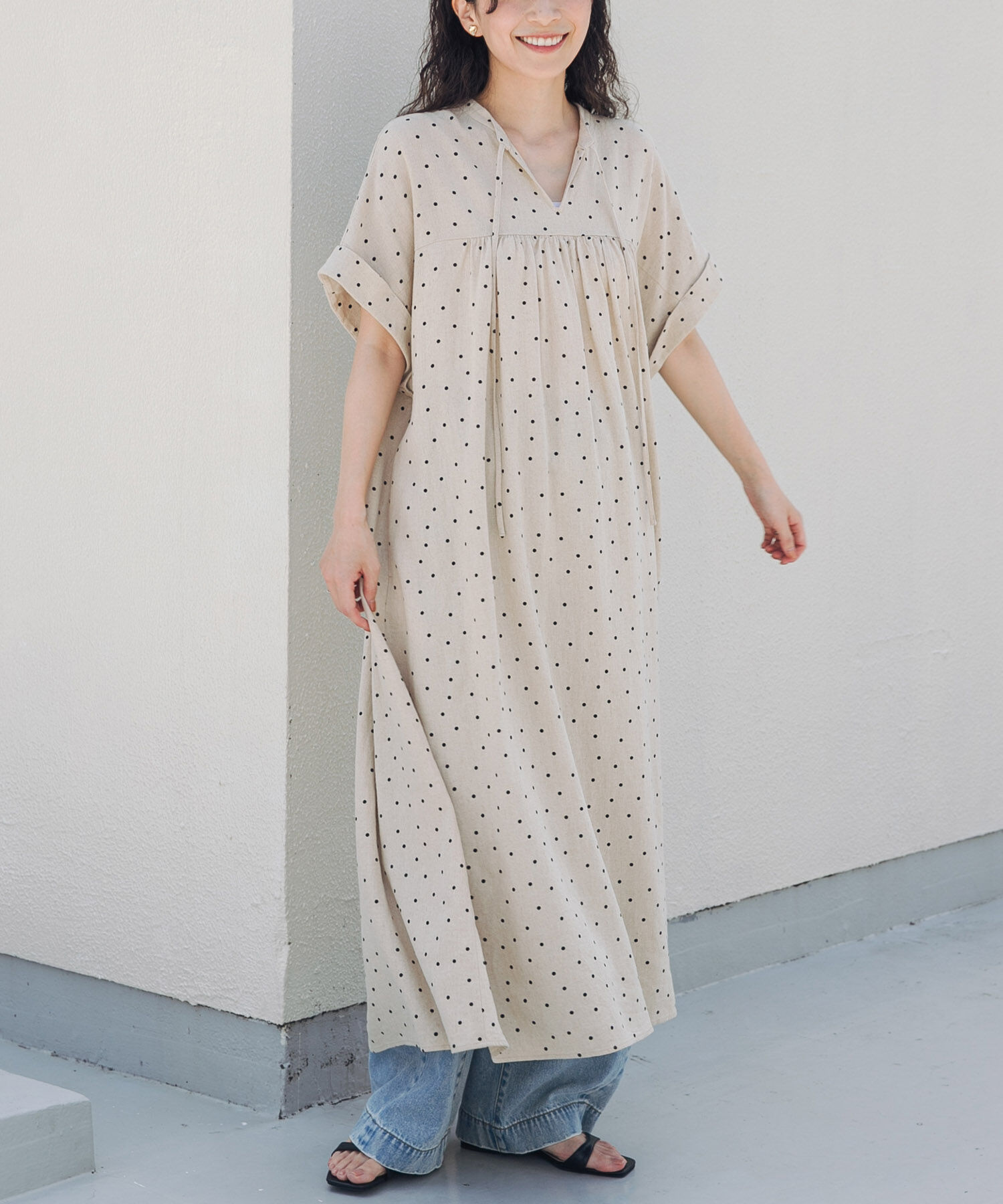 URBAN RESEARCH DOORS「リネンリヨセルドットワンピース」|ワンピース|