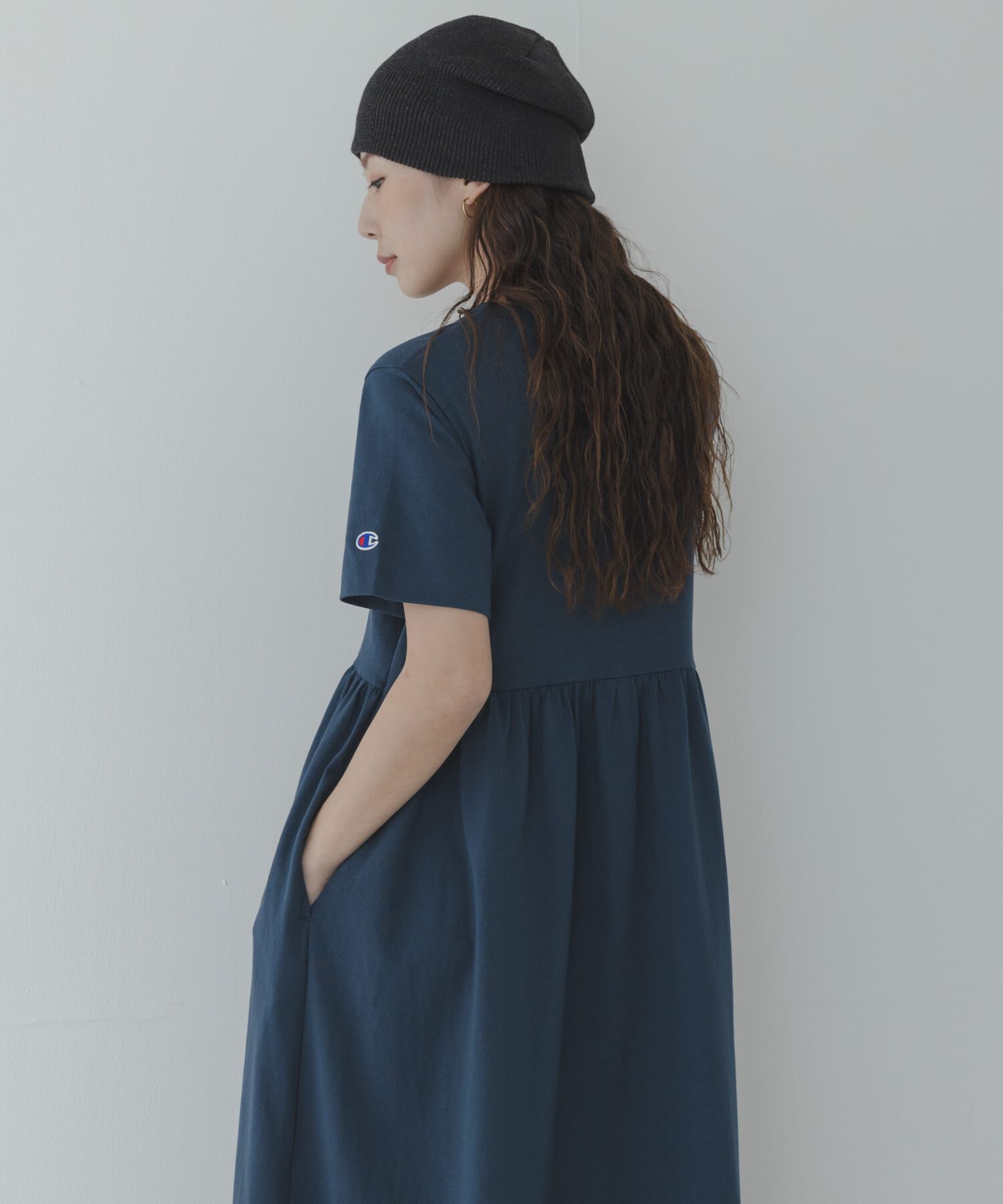 Sonny Label 「『別注』CHAMPION&times;Sonny Label　ギャザーワンピース」|ワンピース|