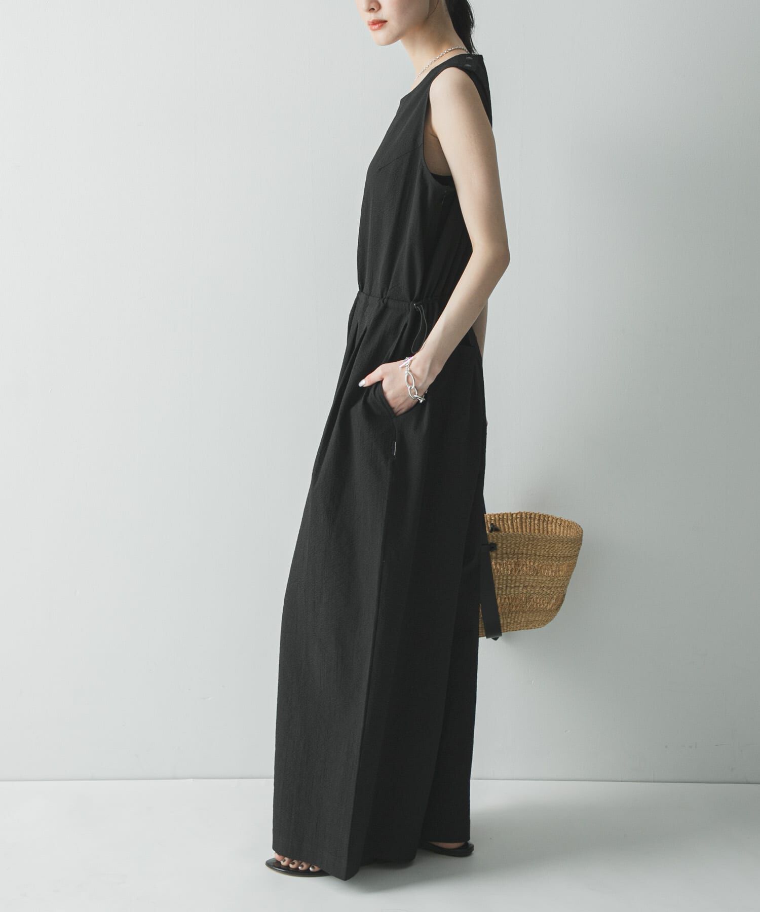 URBAN RESEARCH「『吸水速乾/UVカット』『別注』THOUSAND MILE&times;URBAN RESEARCH　SLEEVELESS ALL IN ONE」|オールインワン|
