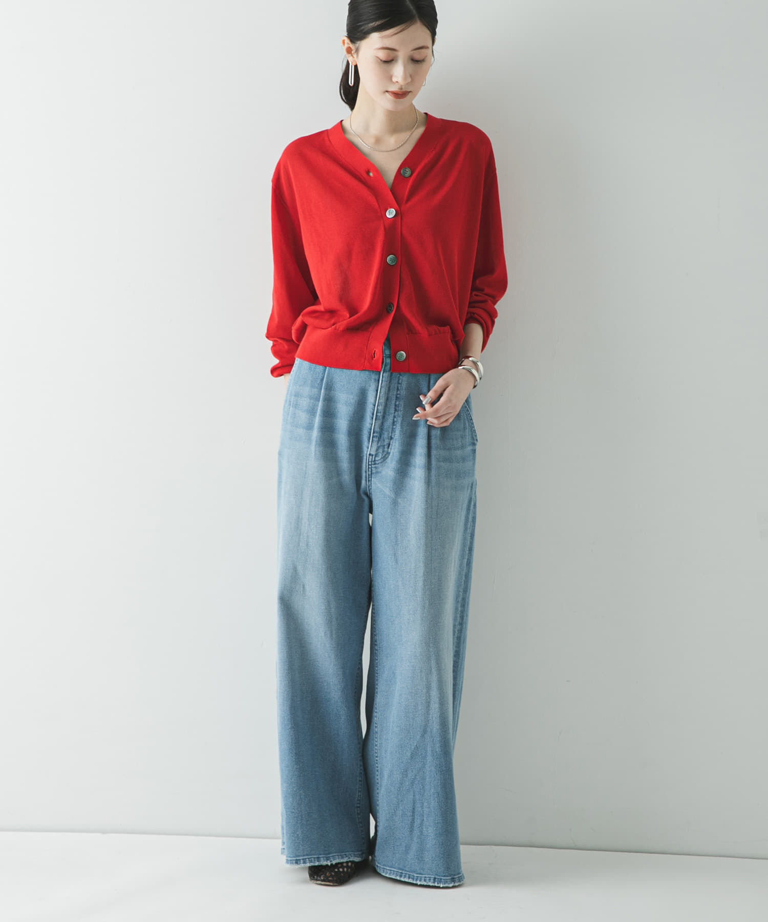 URBAN RESEARCH「UVカット加工Vネックカーディガン」|カーディガン|