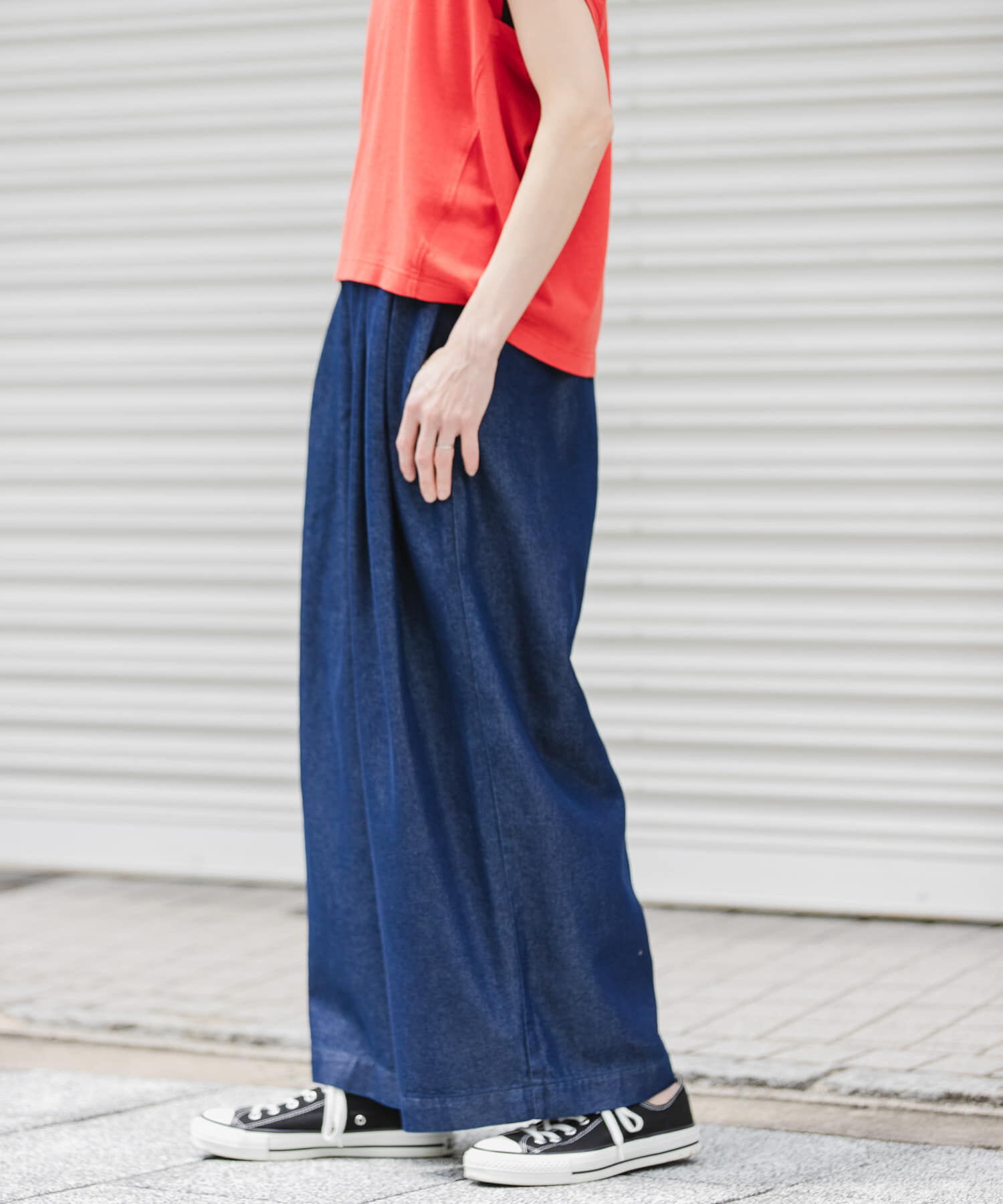 URBAN RESEARCH DOORS「FORK&SPOON　セルロースデニムワイドパンツ」|デニム|