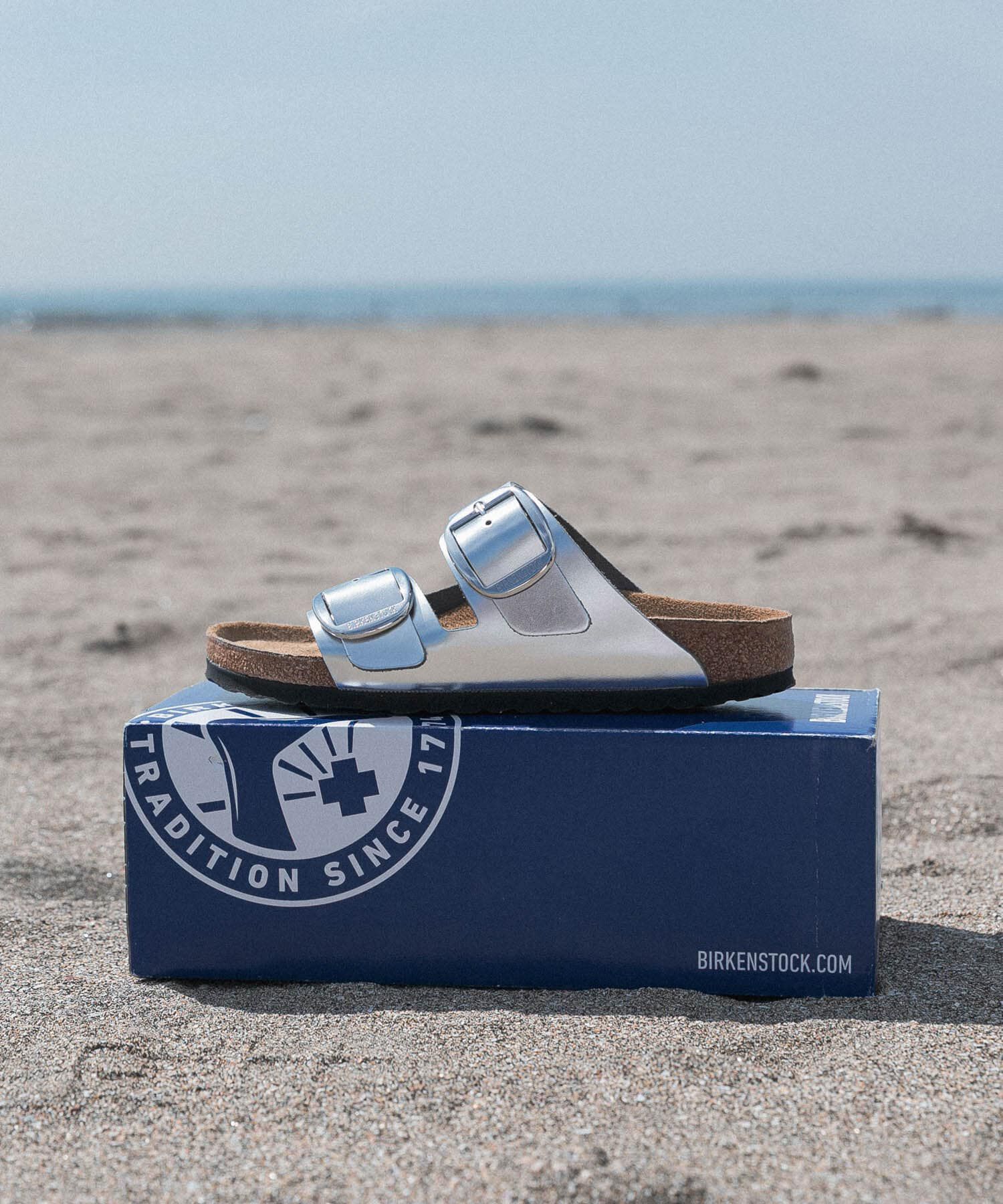 URBAN RESEARCH DOORS「BIRKENSTOCK　EXCLUSIVE ARIZONAMETALLIC」|サンダル|