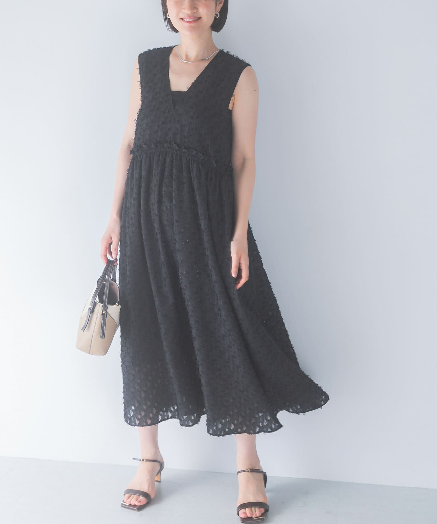 URBAN RESEARCH ROSSO「カットジャガードVネックワンピース」|ワンピース|ブラック