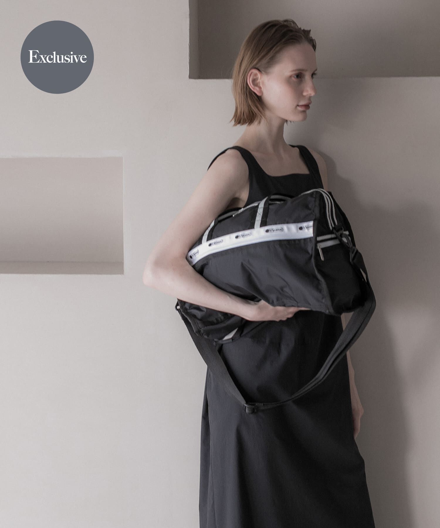 URBAN RESEARCH「『別注』LeSportsac&times;URBAN RESEARCH　DELUXE MED WEEKENDER」|ショルダー・メッセンジャー|ブラック