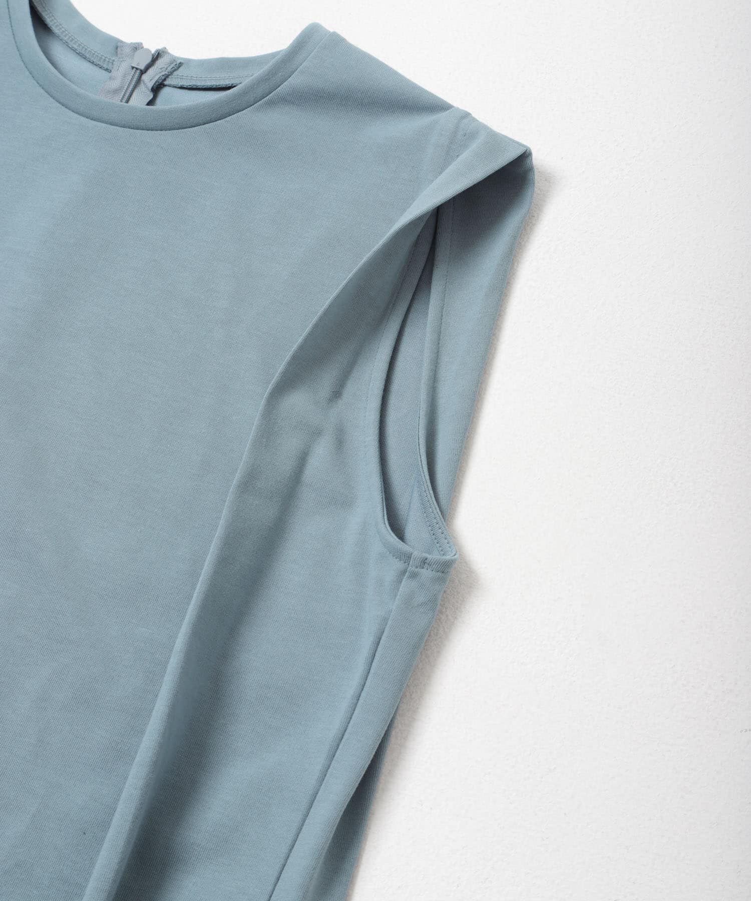 URBAN RESEARCH「汗染み防止ショルダータックカットソー」|Tシャツ・カットソー|