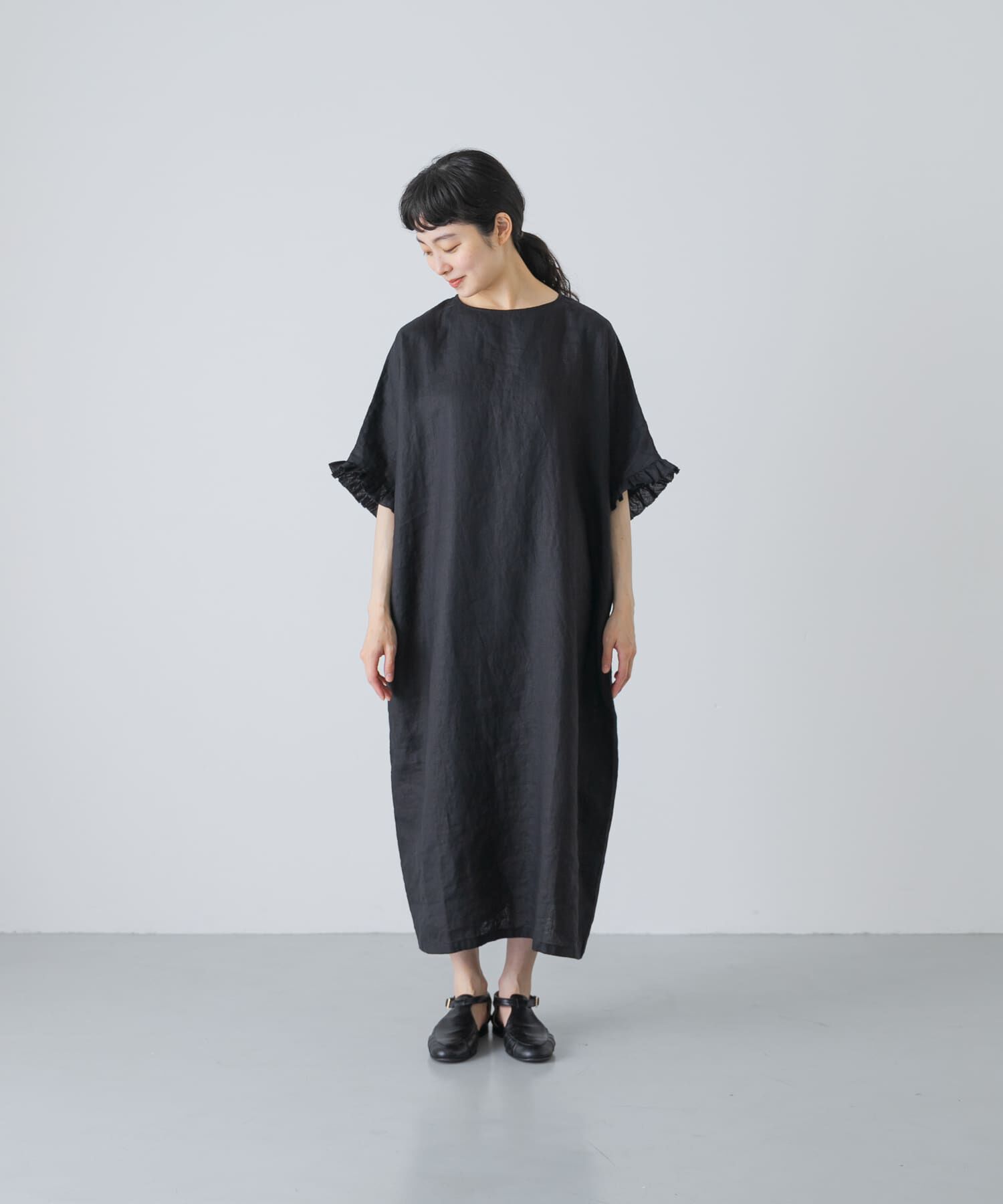 かぐれ「『2サイズ展開』リネンフリルスリーブワンピース」|ワンピース|