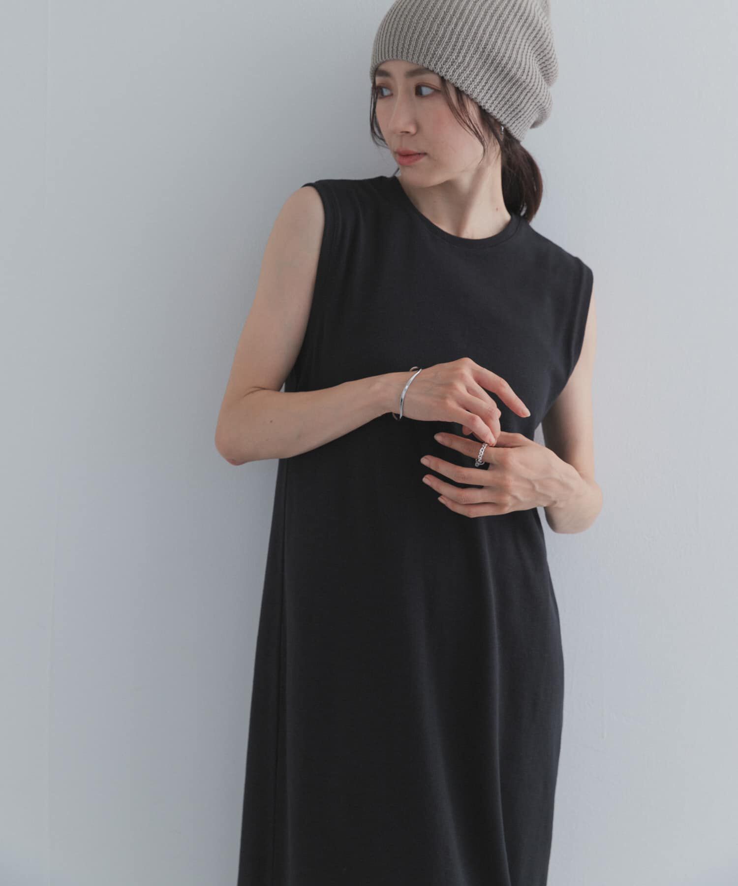 URBAN RESEARCH DOORS「ノースリーブカットリブワンピース」|ワンピース|