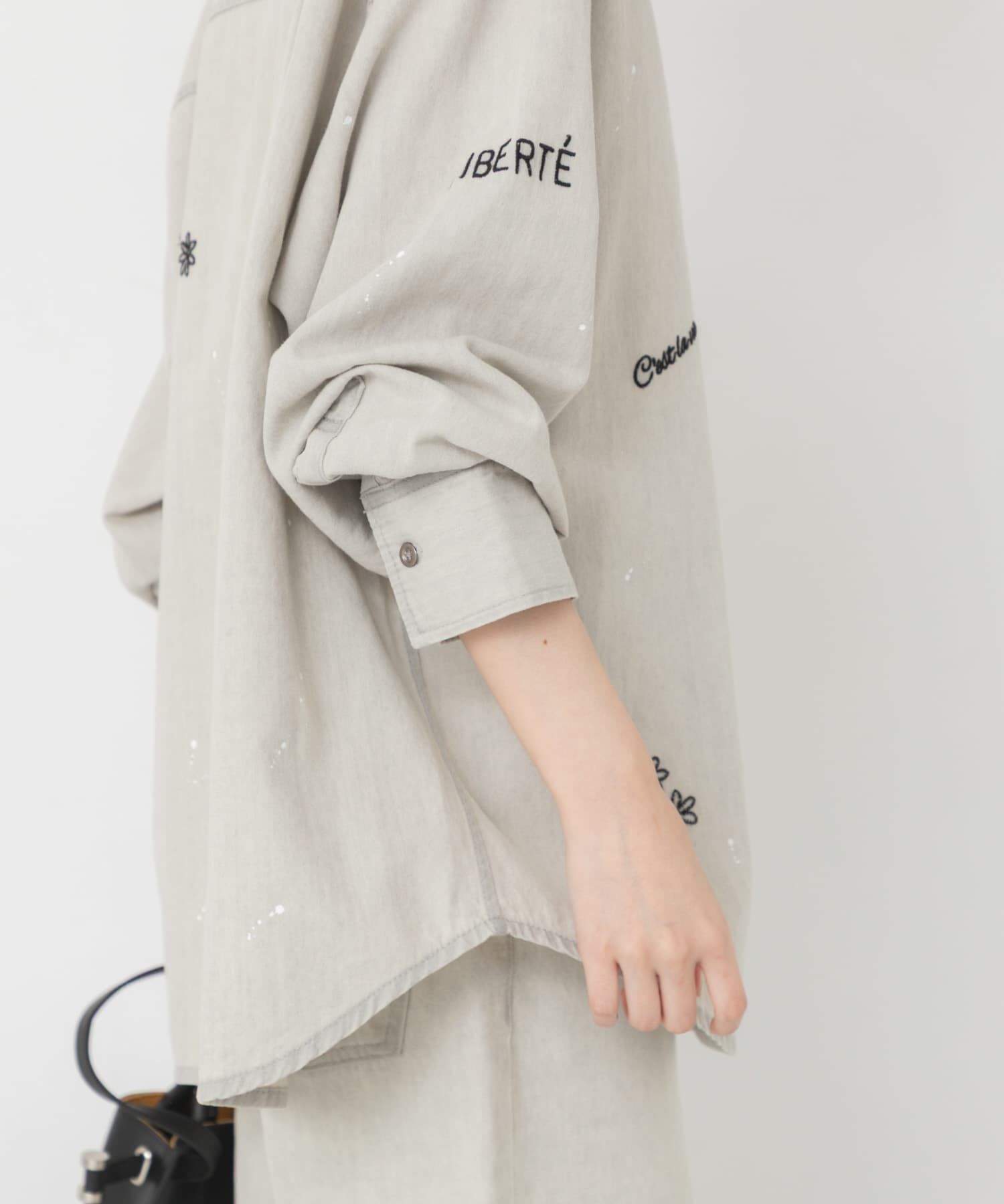 URBAN RESEARCH「『別注』PICCADILLY&times;URBAN RESEARCH　刺繍デニムシャツ」|シャツ・ブラウス|